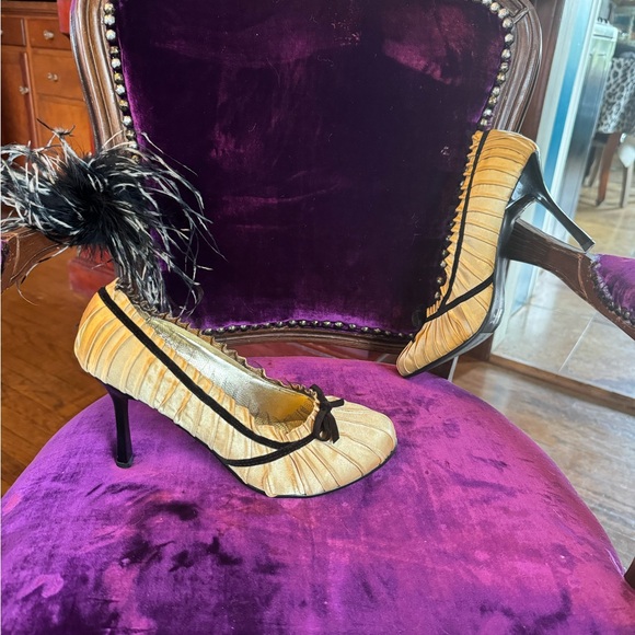 Splash satin baby doll pumps - Picture 4 of 5